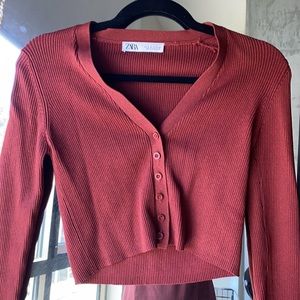 Zara burgundy tight knit cropped cardigan, size S.